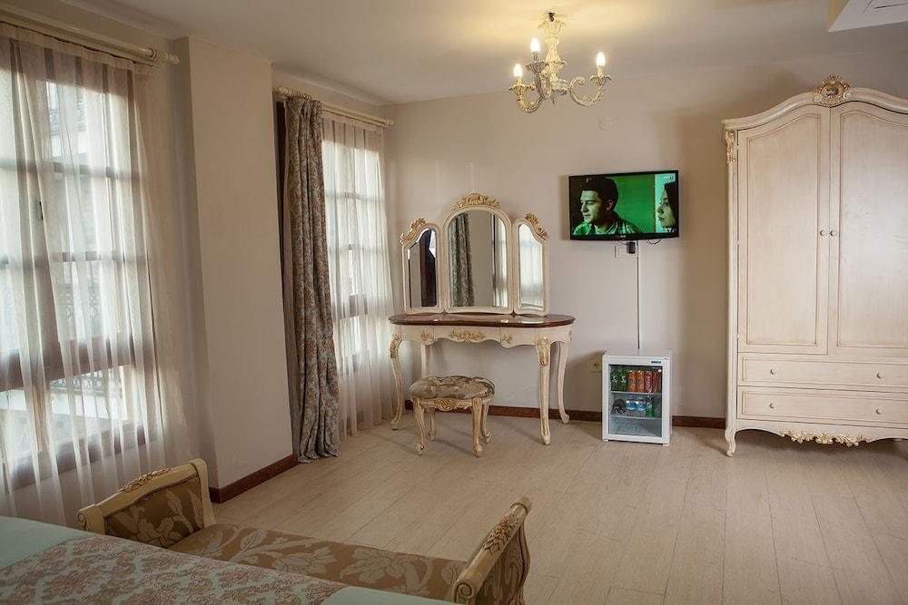 La Petra Hotel İzmir Extérieur photo