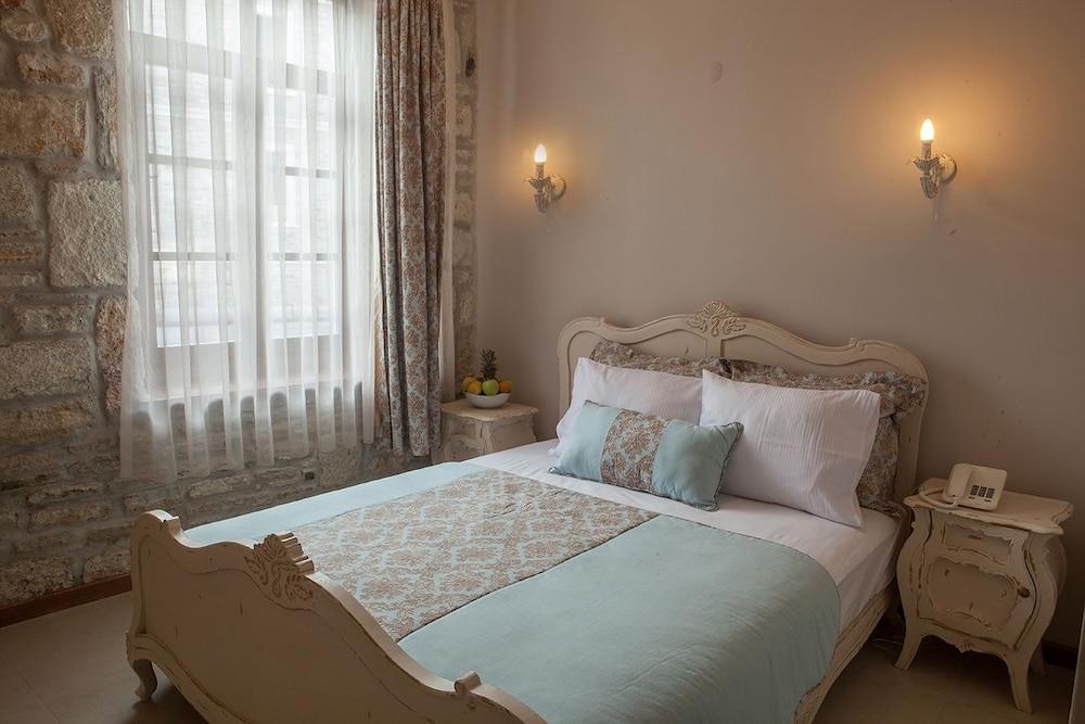 La Petra Hotel İzmir Extérieur photo