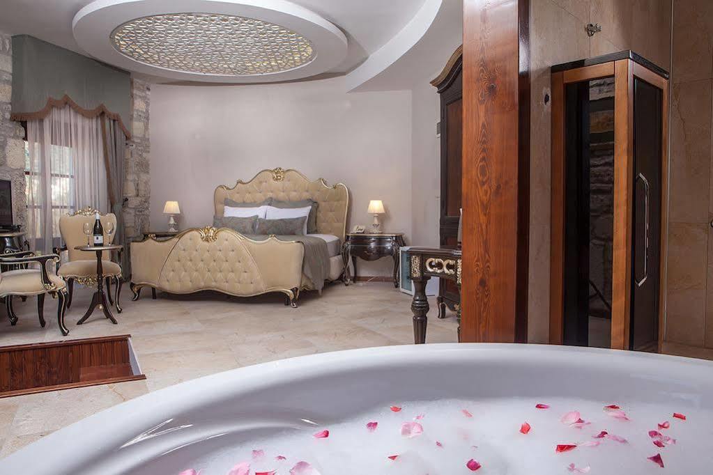 La Petra Hotel İzmir Extérieur photo