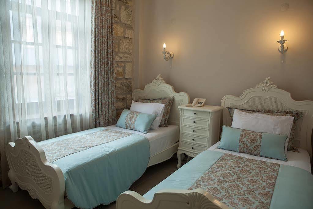 La Petra Hotel İzmir Extérieur photo